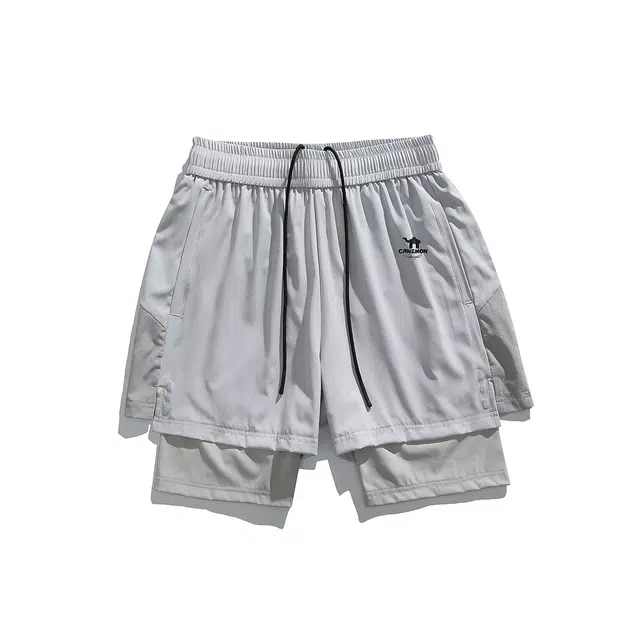 领航骆驼 户外潮流简约时尚个性百搭轻便透气舒适吸湿速干休闲短裤 男女同款