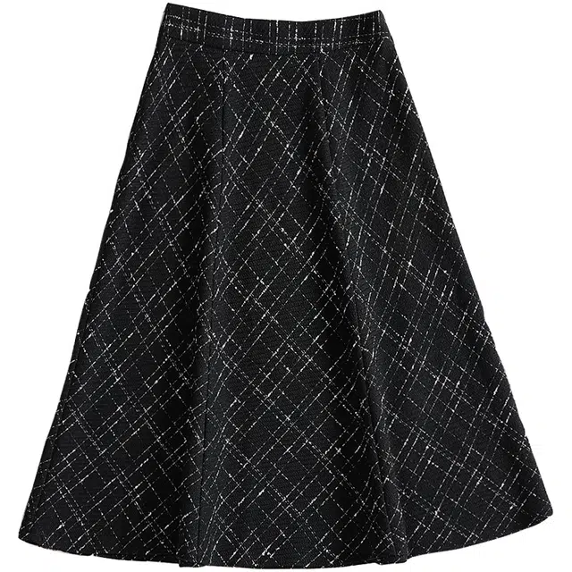 她池 复古伞裙大码裙子小香风短裙半身裙 女款 黑底白格