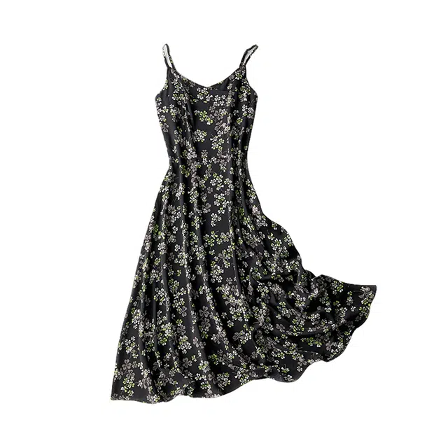 曲韩 法式碎花雪纺收腰中长裙子超好看度假风夏季吊带连衣裙 女款 黑色