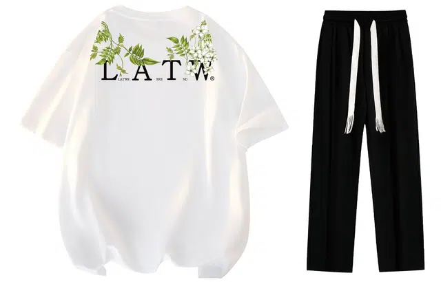 LA'T.WEEKEND Logo