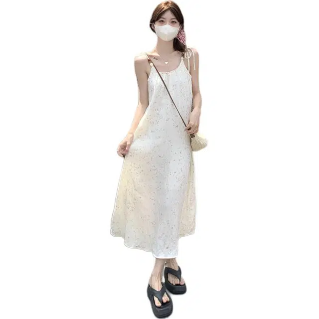 缪斯的诱惑 海边度假沙滩裙波西米亚温柔印花长裙吊带连衣裙 女款