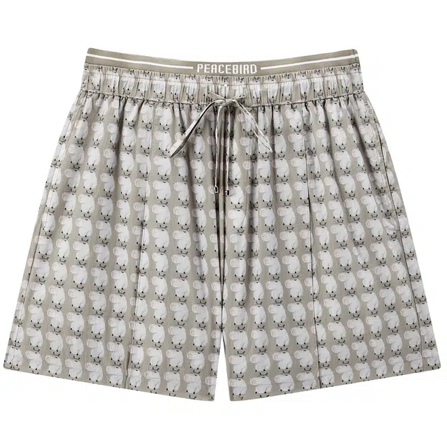 太平鸟 满印卡皮巴拉防晒休闲短裤 女款 黑麦褐