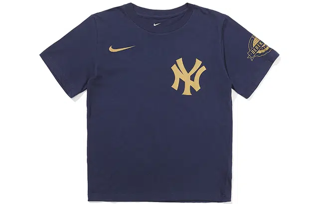 Nike x MLB LogoT