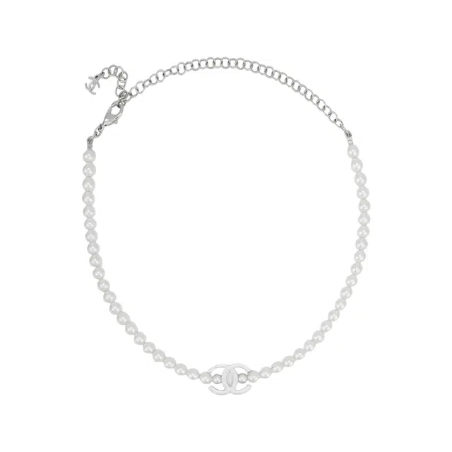CHANEL -