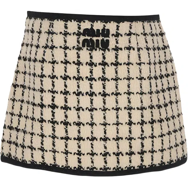 MIU MIU FW23 Logo