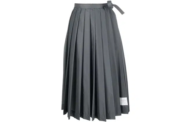 THOM BROWNE FW22