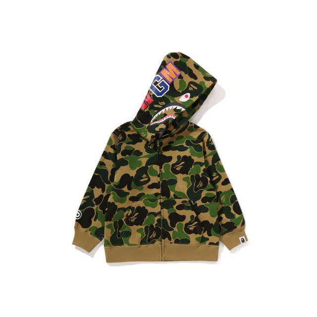 A BATHING APE FW24 WGM