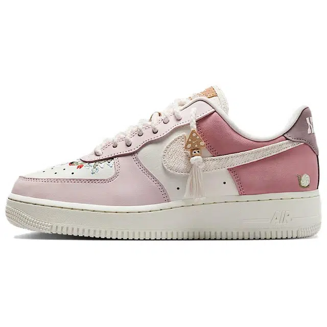Nike Air Force 1 Low WMNS Pink White