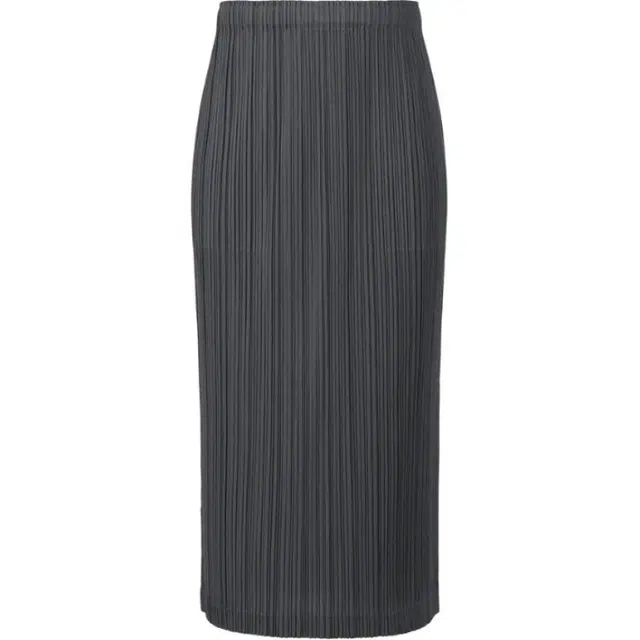 PLEATS PLEASE ISSEY MIYAKE