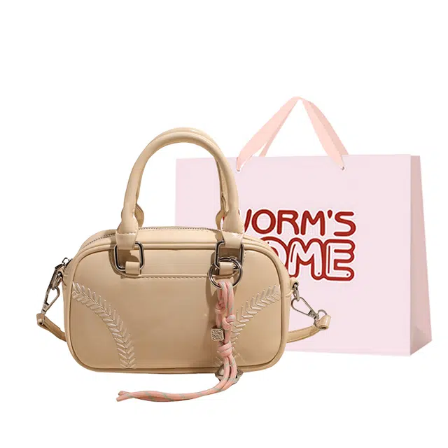 WORM'S HOME PU