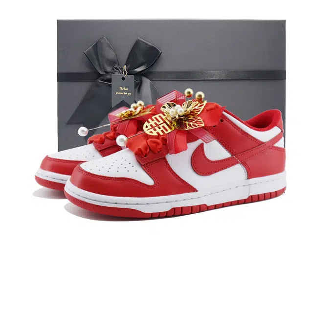 Nike Dunk LOW Retro