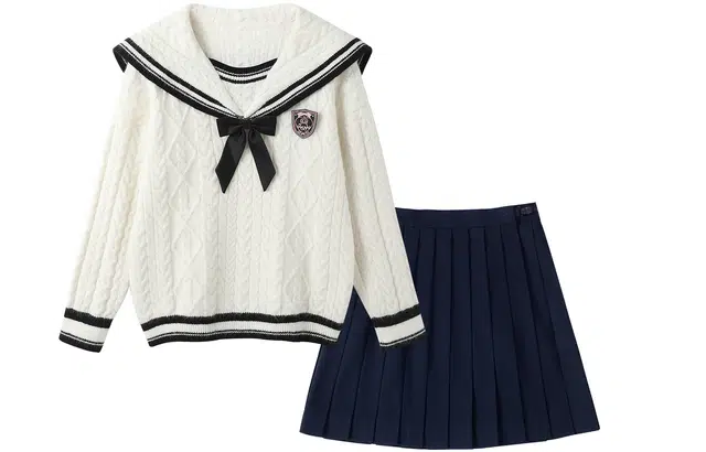 九条喵 撞色条纹蝴蝶结海军领徽章刺绣长袖毛衣纯色百褶短裙制服套装 女款