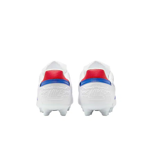 Nike Premier 3