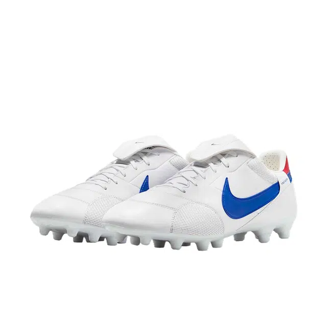 Nike Premier 3