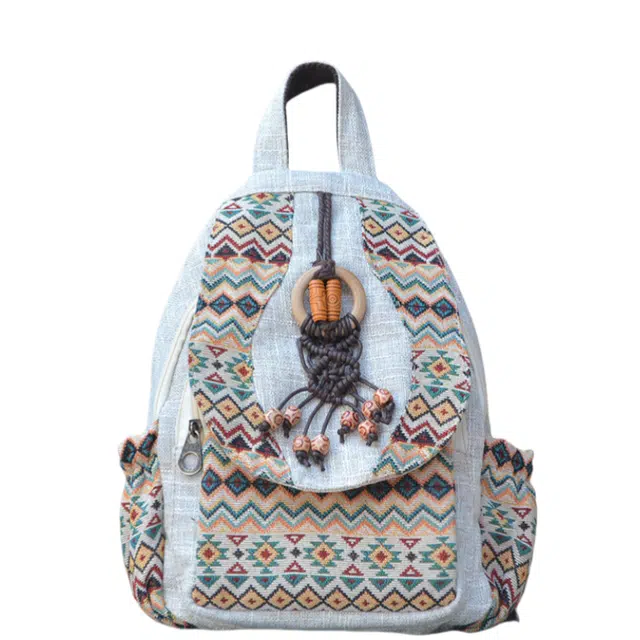 南潇湘 民族风时尚通勤简约宽肩带工装收纳小众设计洋气学生 棉麻布 双肩包 女款 米白色