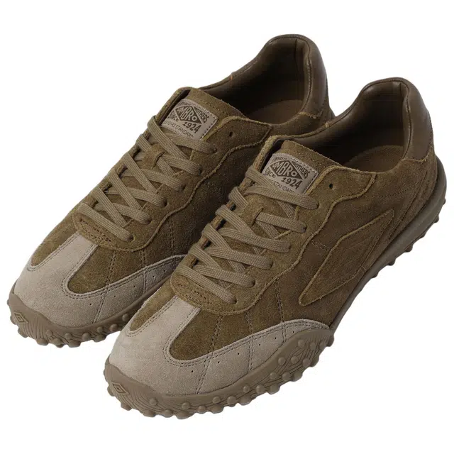 White Mountaineering x umbro FIRST JOGGER
