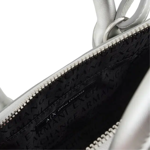 ARMANI EXCHANGEAE