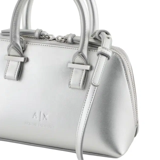 ARMANI EXCHANGEAE