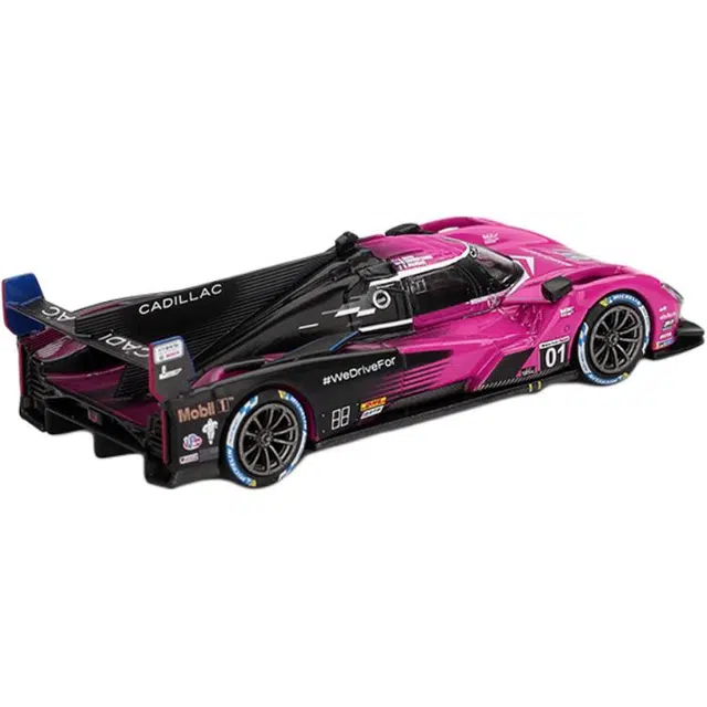 MINIGT 164 Cadillac V-Series.R 01