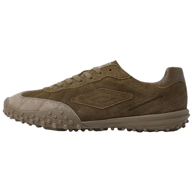 White Mountaineering x umbro FIRST JOGGER