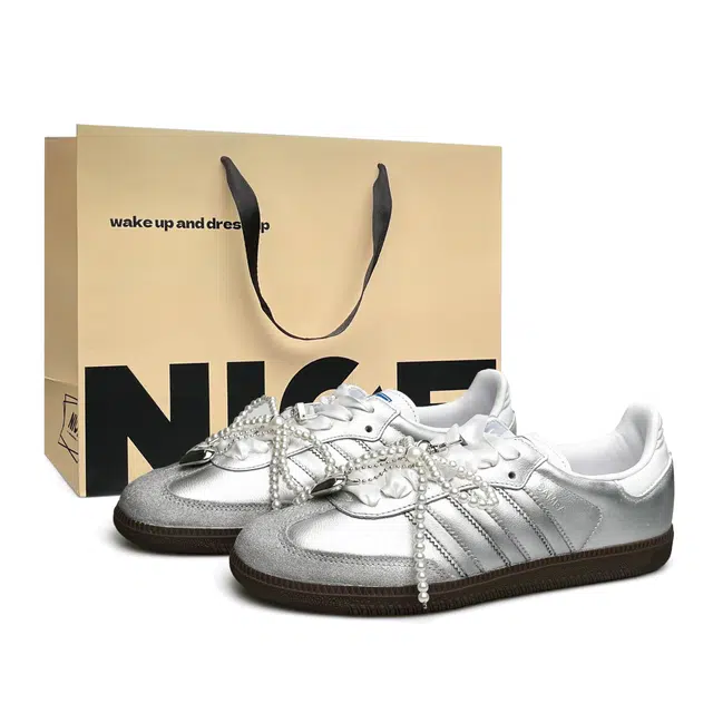 adidas Samba OG Silver