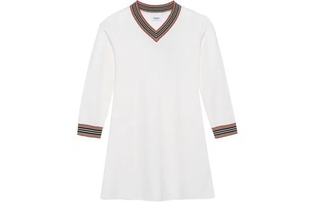 Burberry FW22 V