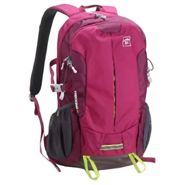 30L TREKKING Logo