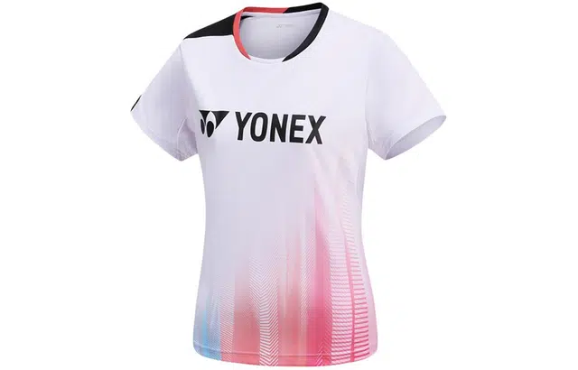 YONEX