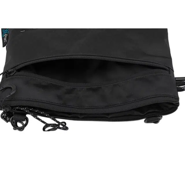 THE NORTH FACE Light 2.6L X-Pac