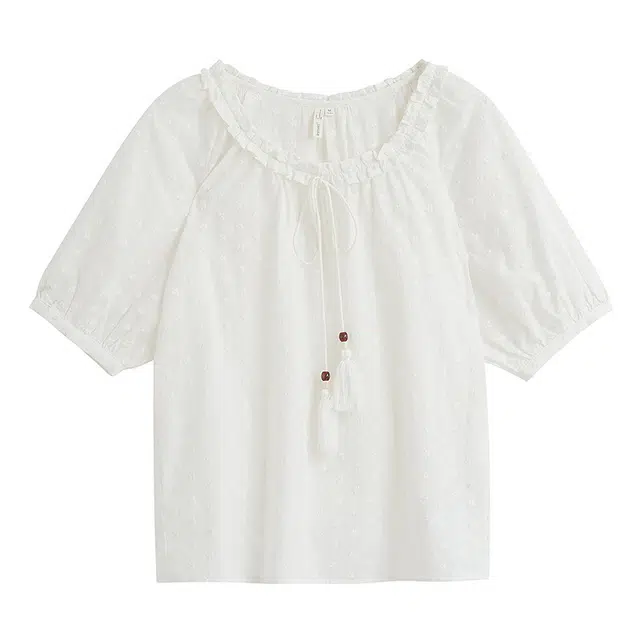 茵曼 复古花边圆领刺绣提花流苏泡泡袖短袖衬衫 女款