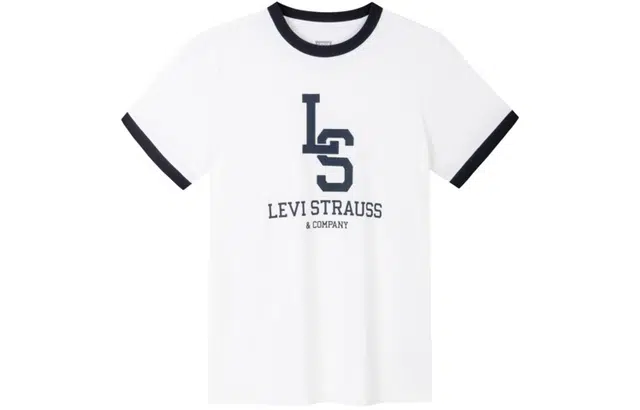 Levi's T