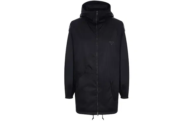 PRADA FW21 Logo