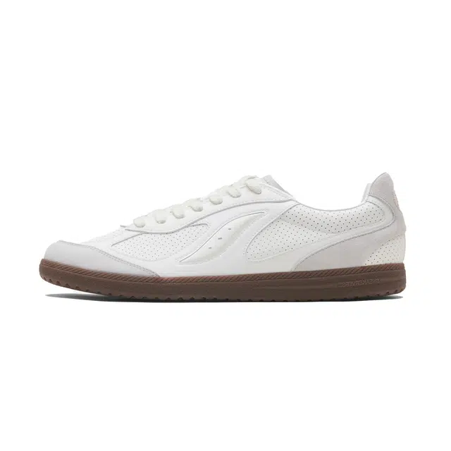 ANTA SNEAKERVERSE SV SMOGGY