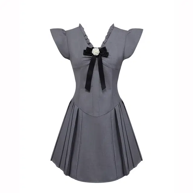 九条喵 小飞袖收腰百褶裙甜美连衣裙制服 女款 灰色