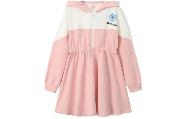 梦特娇 童装 收腰运动风针织连帽儿童连衣裙 女童