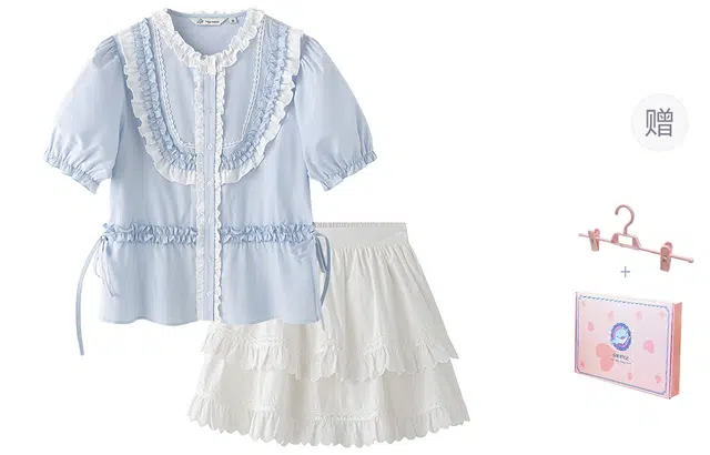 东鲸岁时记 法式气质全棉法式独特绝美小花边半身裙裙装套装萝莉装 女款 礼盒装 蓝色甜茶曼波上衣+短裙（内含打底裤） 买赠裙夹