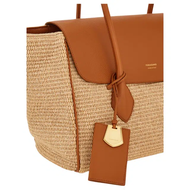 FERRAGAMO East West