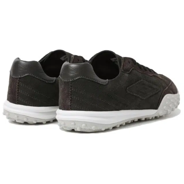 White Mountaineering x umbro FIRST JOGGER