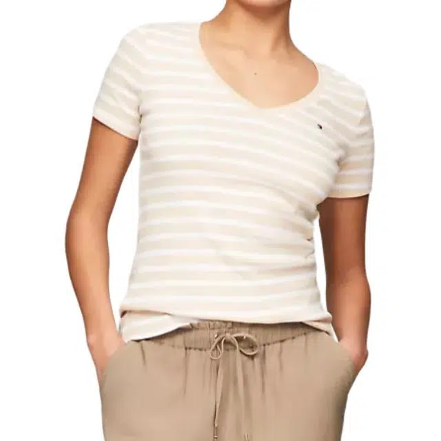 Tommy Hilfiger V T