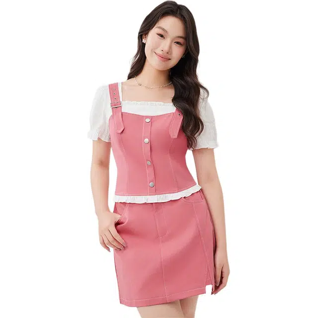 爱依服 时尚方领短袖上衣纯色短款半身裙裙装套装 女款 粉