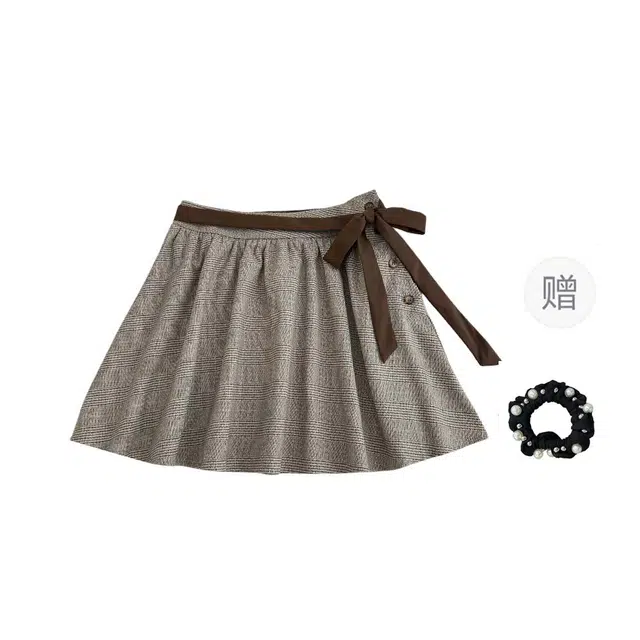 雾闪闪 氛围感时尚舒适简约百搭休闲短裙 女款