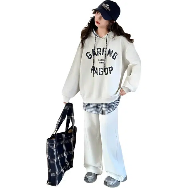 俞兆林休闲运动套装 连帽舒适长袖系带长裤 青少年