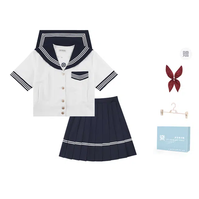 冰淇淋与鲸 夏季 学院风穿搭甜美原创日系校供感海军领纯色制服 女款 白拼绀短袖水手服上衣+带襟线百褶裙  买赠送领结