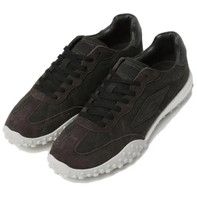 White Mountaineering x umbro FIRST JOGGER