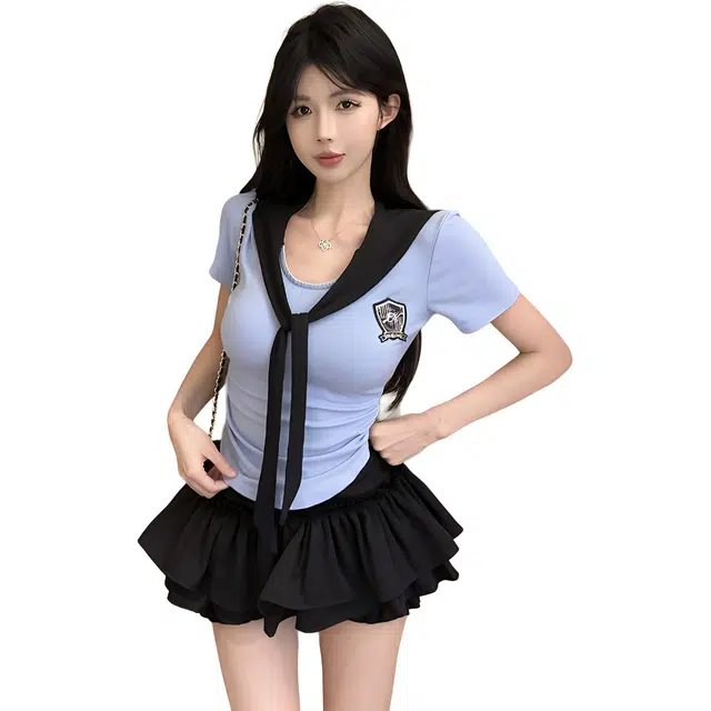 木清清 甜辣妹网红高级感短袖上衣修身显瘦高腰半身裙两件套裙装套装 女款