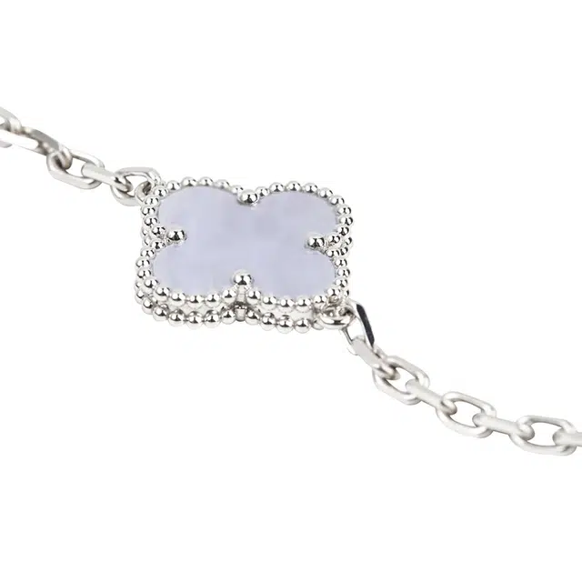Van Cleef Arpels Alhambra 18k