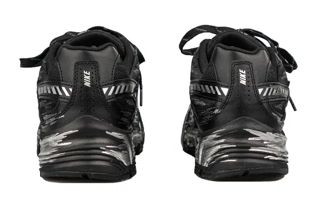 Nike Initiator RISK