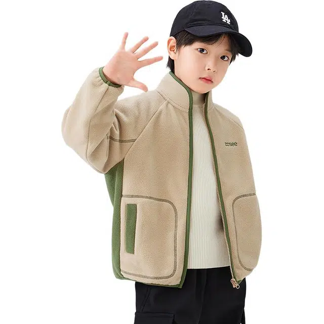 左西 插肩舒适柔软百搭上装 中小童