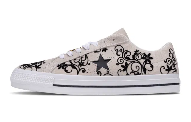 Converse One Star Pro
