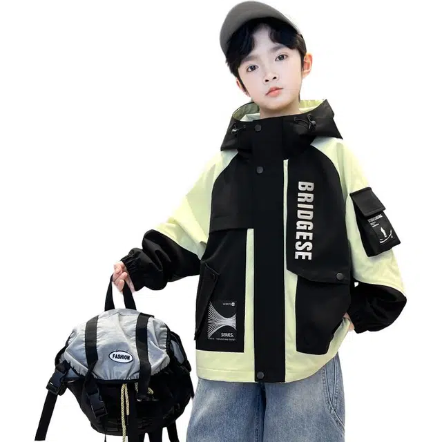 雅鹿夹克外套 百搭舒适亲肤简约 青少年